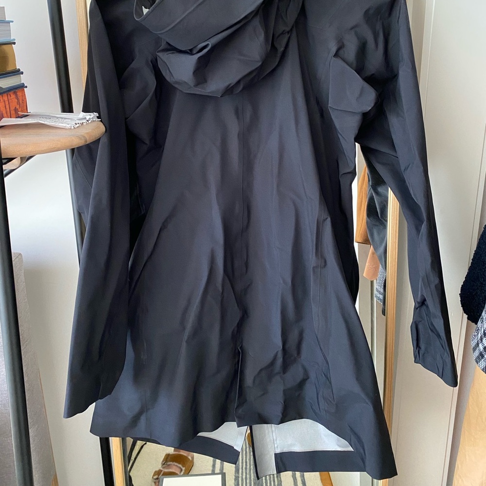 ARC'TERYX Black Women’s GORETEX Imber Hooded Long Coat - Picture 5 of 16